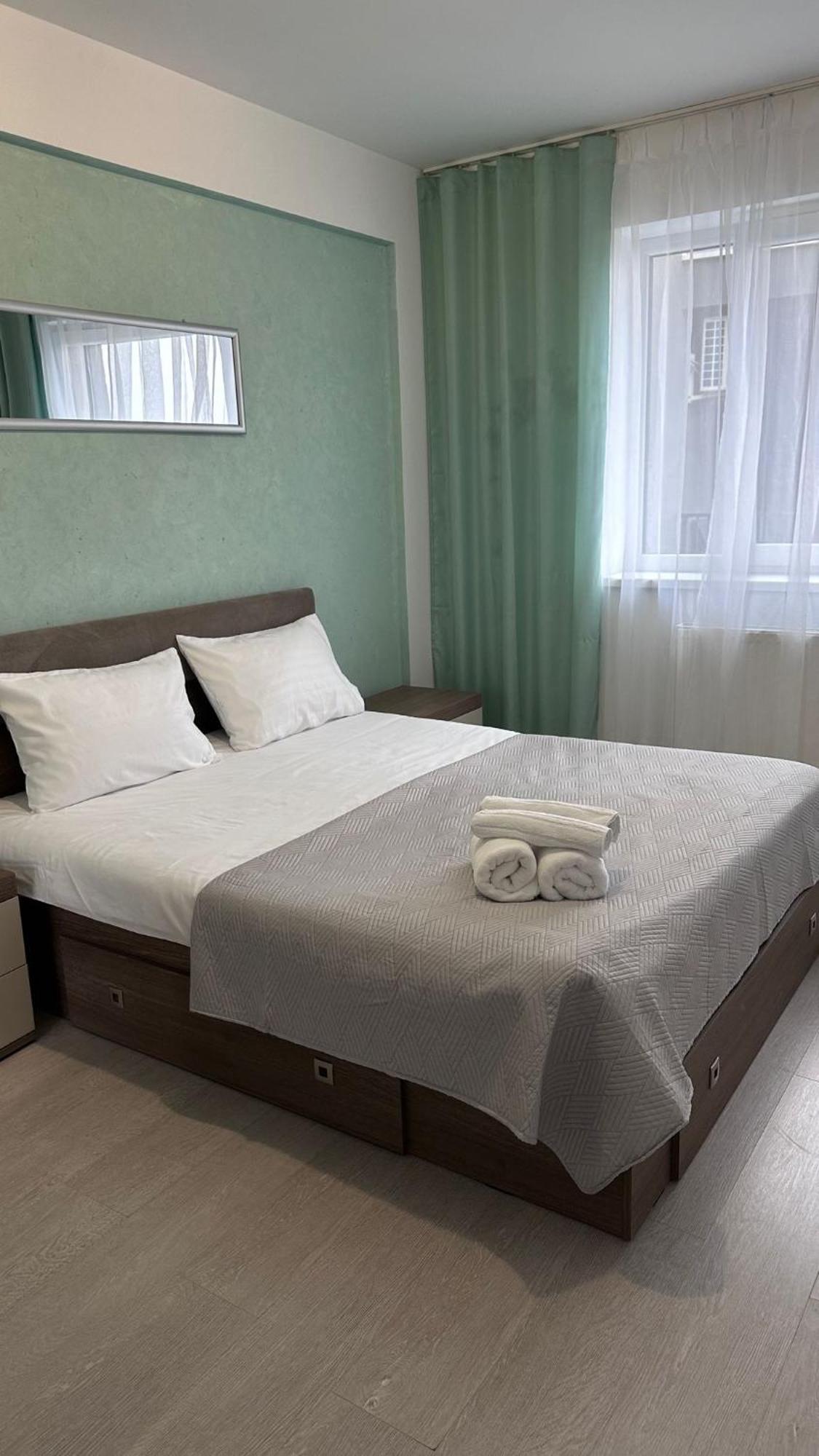 Chris Holiday Oradea Ngoại thất bức ảnh