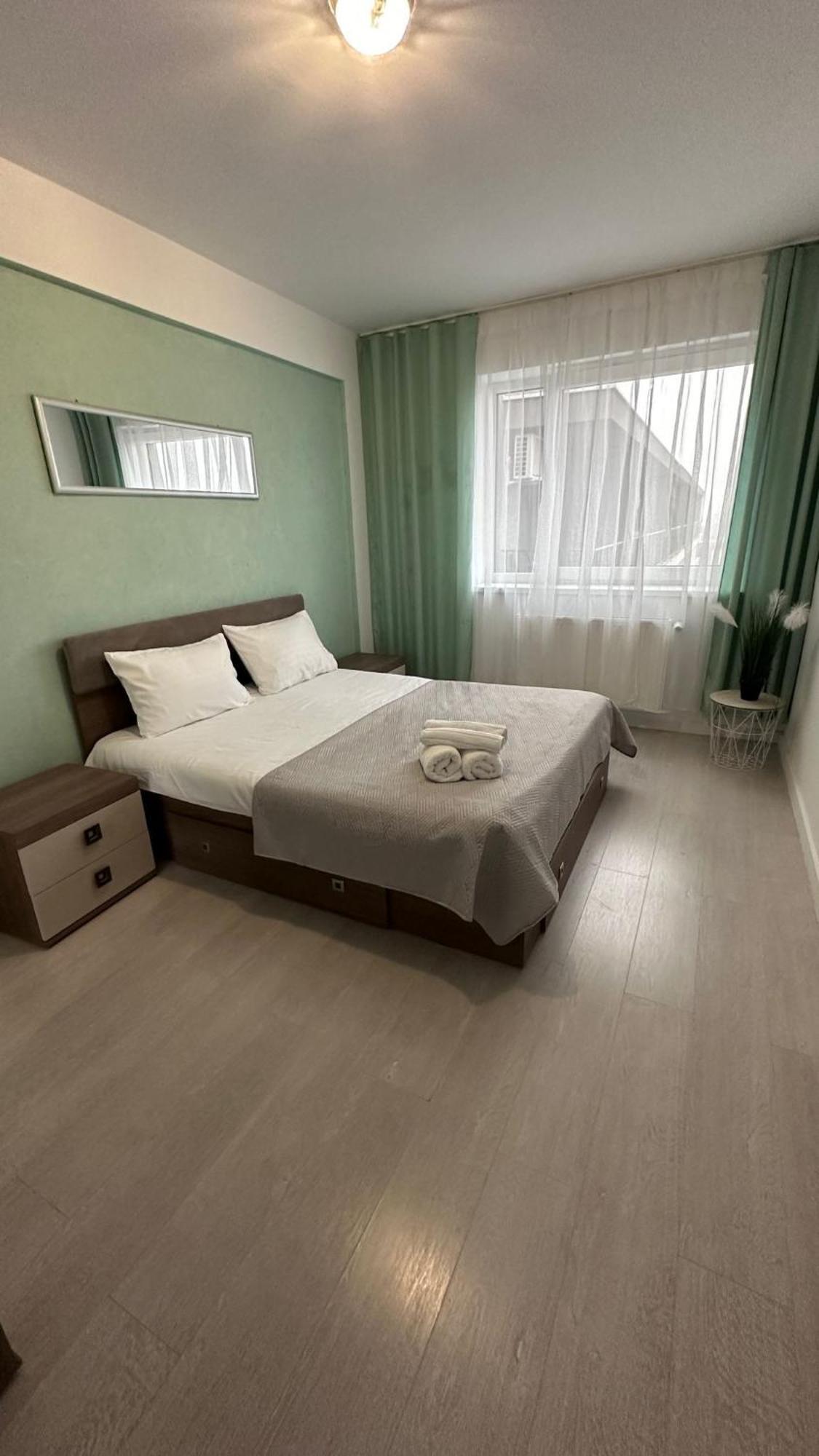Chris Holiday Oradea Ngoại thất bức ảnh